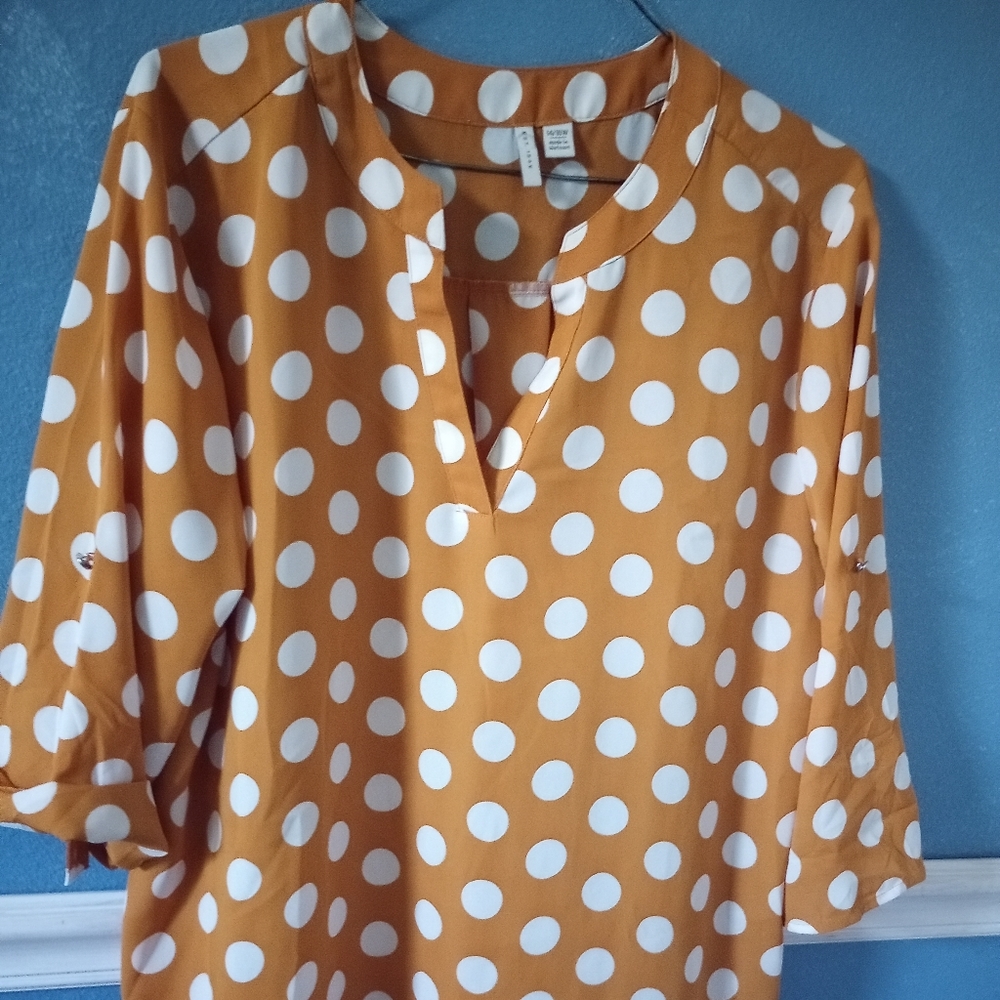 EST 1946 Large Off-White Polka Dots on Gold V-Neckline Lady Top